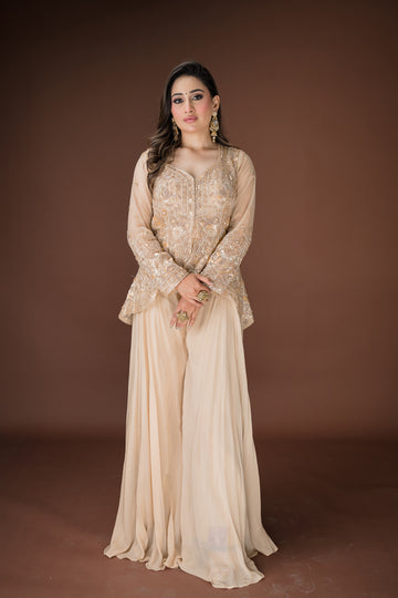 Elegant Shimmer gold Lehenga Set – Sweetheart Neck Crop Top for Receptions & Sangeet